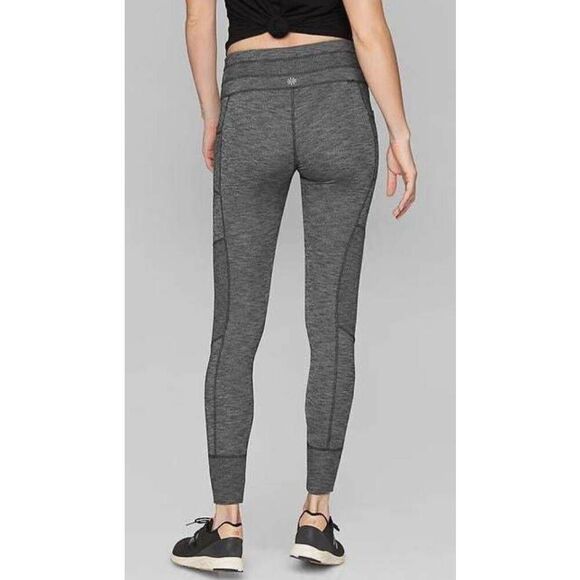 ATHLETA Excursion Tight in Heathered Black Size Medium - Picture 3 of 5